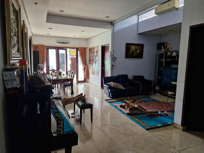 jual rumah 2 toko di malaka sari klender duren sawit