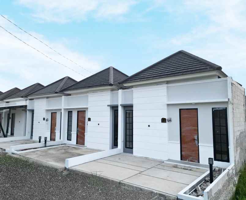 jual rumah baru di beverly lake parung panjang bogor