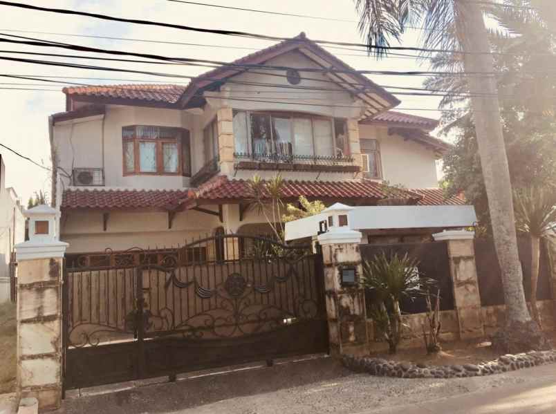 jual rumah mewah di jalan rawa kopi kota depok