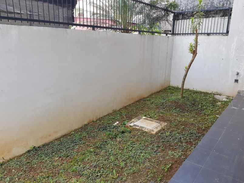 jual rumah sentul city 2 lantai