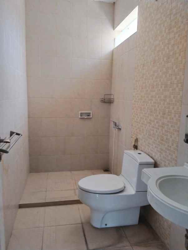 jual sewa rumah prambanan surabaya barat