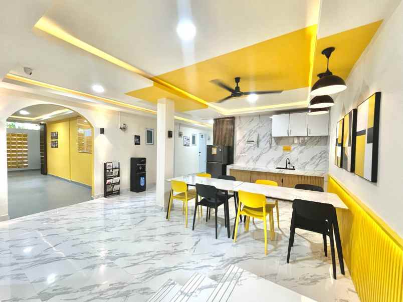 kost eksklusif bintaro income 62 juta bulan mau