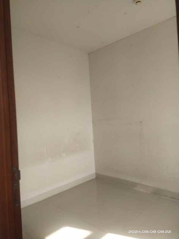 oak tower jual unit apartemen