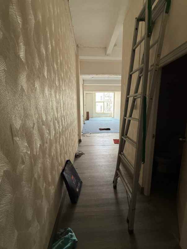 ruko dharmahusada strategis