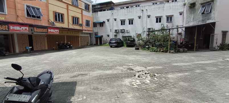 ruko komplek jamin ginting busines point
