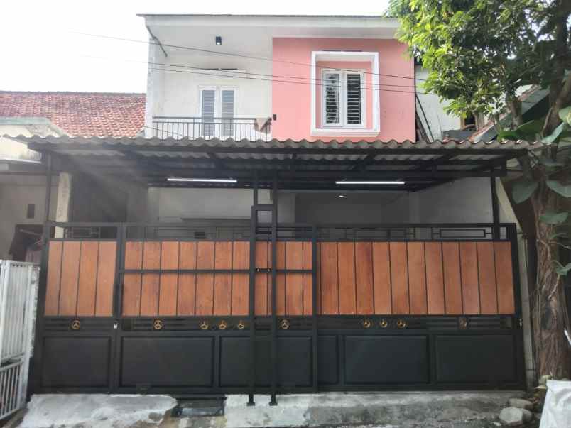 rumah 2 lantai bintaro ciputat murah cuma 1m an