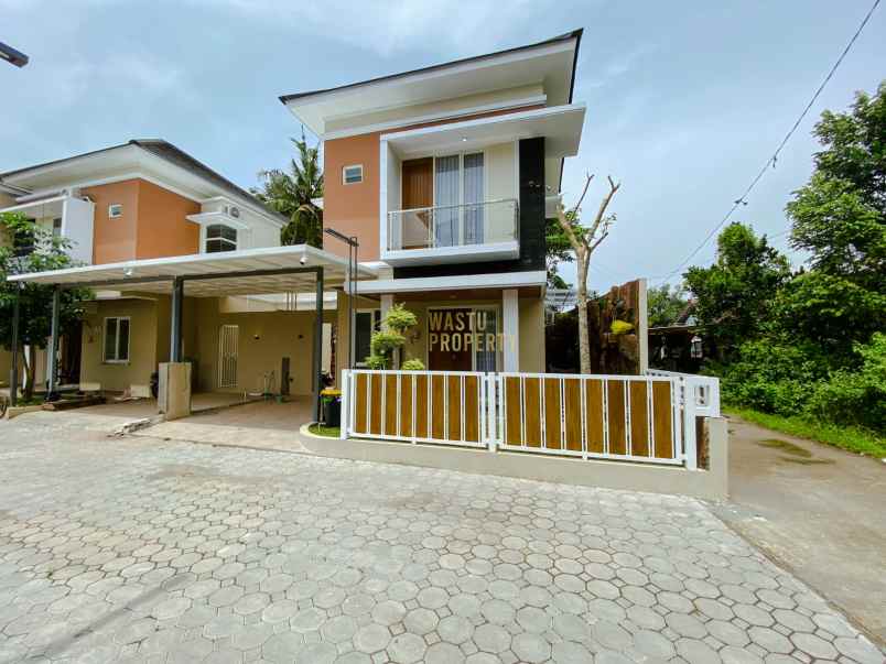 rumah 2 lantai dekat rsud prambanan one gate strategis