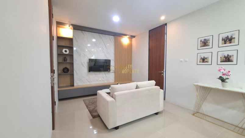 rumah 2 lantai full furnished di purwomartani kalasan