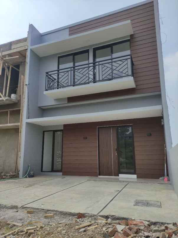 rumah 2 lantai modern minimalis di permana ciuyah