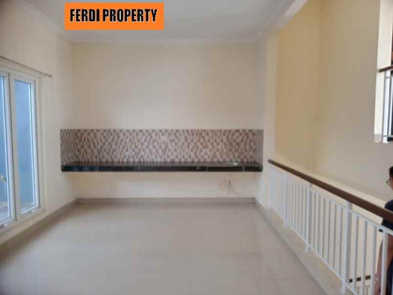 rumah 3 kamar tidur di citra gran cibubur