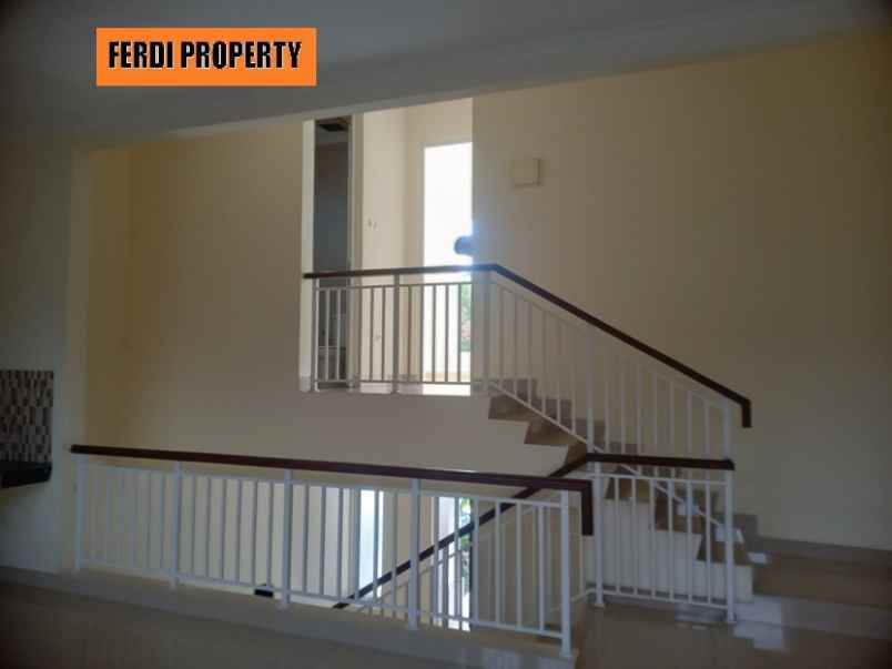 rumah 3 kamar tidur di citra gran cibubur