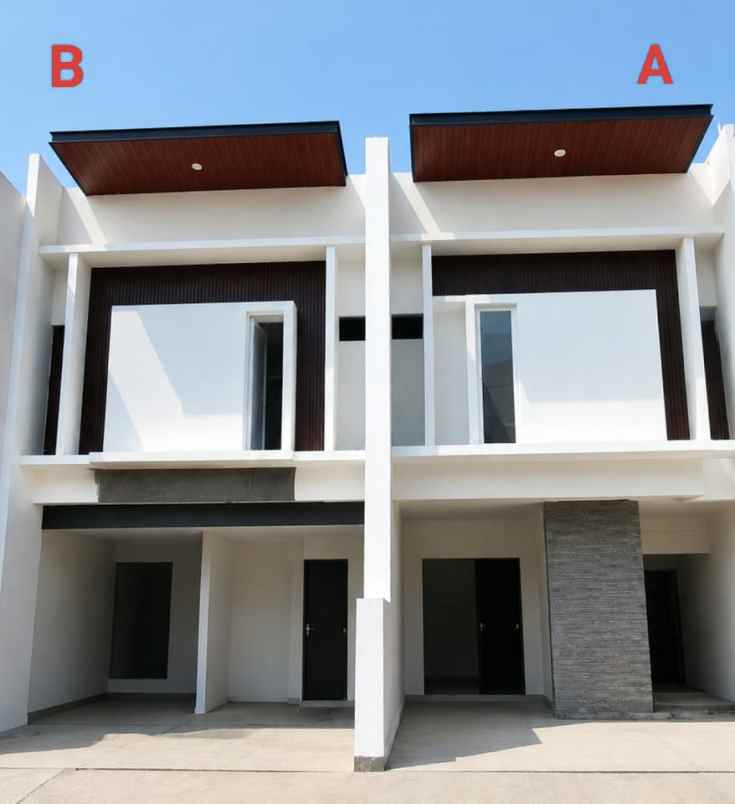 rumah a manyar rejo row 3 5 mobil jln utama