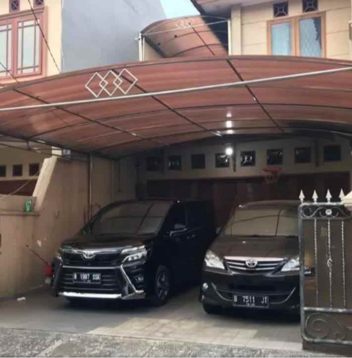 rumah asri 2 lantai di pondok kelapa jakarta timur