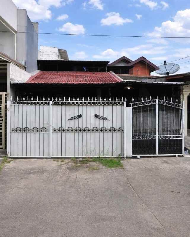 rumah babatan pantai strategis