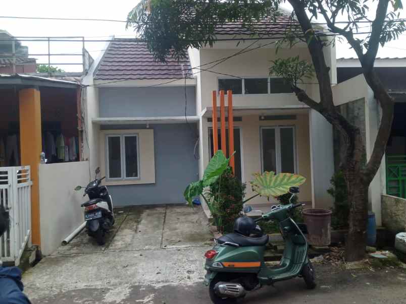 rumah baru langsung huni pamulang 550jt