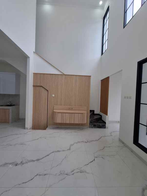 rumah baru siap huni di cempaka putih jakpus