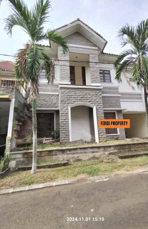 rumah cantik 2 lantai perumahan citra gran cibubur