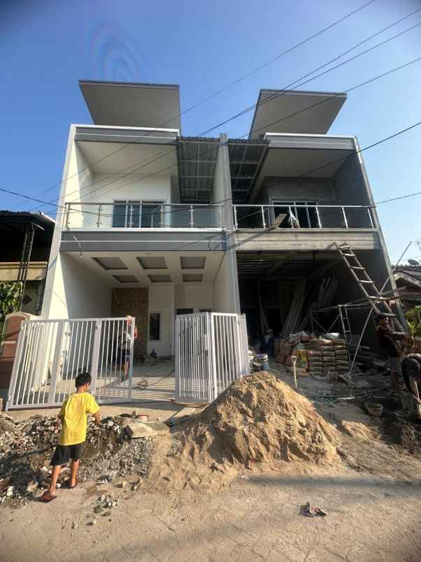 rumah cantik 2lt bisa kpr di kota harapan indah bekasi