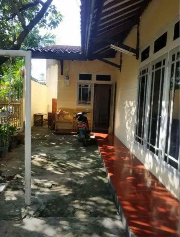 rumah cantik 2lt ciledug