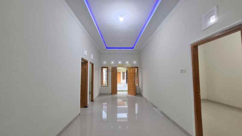 rumah cantik dalam cluster di purwomartani sleman