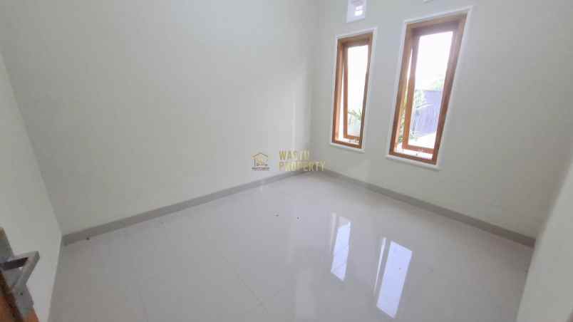 rumah cantik dalam cluster di purwomartani sleman