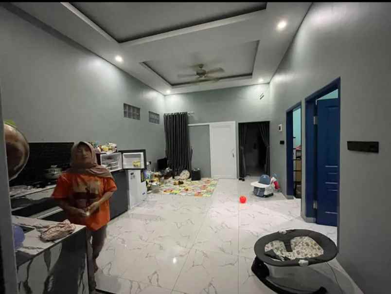 rumah cantik dan minimalis siap huni