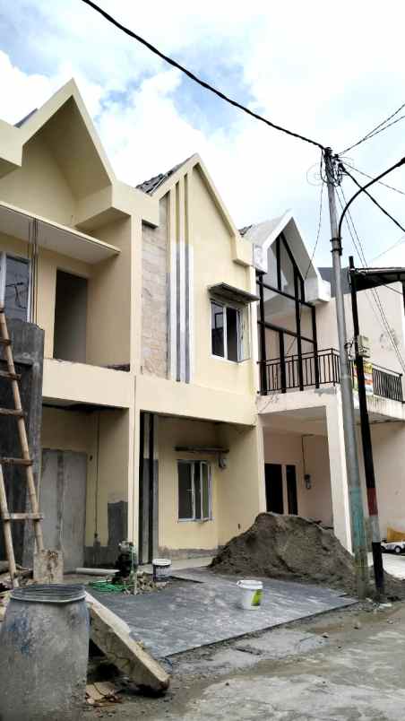 rumah cluster akses lrt ciracas jaktim