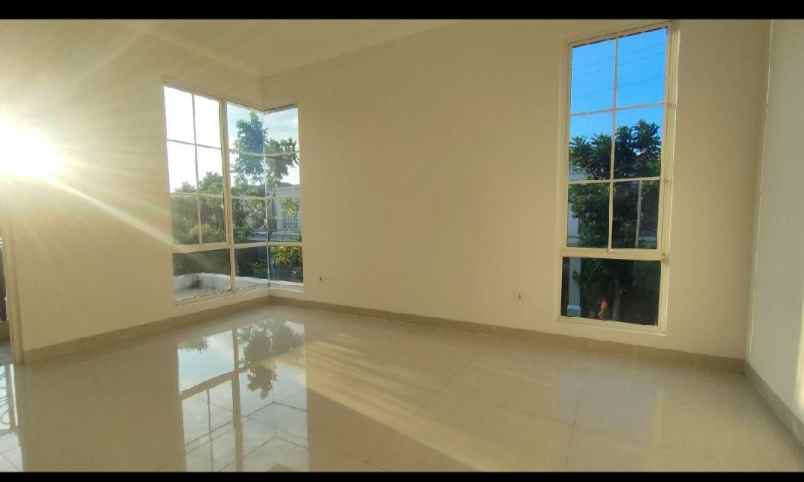 rumah cluster di podomoro park tipe corner