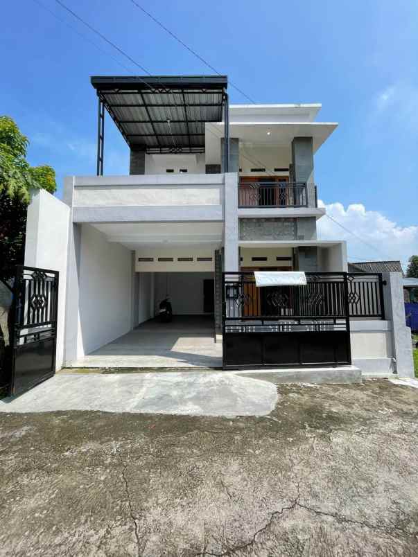 rumah dekat kampus umy di tamantirto bantul