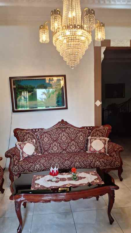 rumah dharmahusada manyar surabaya row jalan kembar