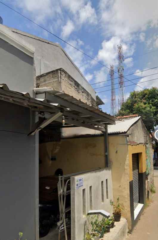 rumah di meruyung limo depok kubah emas