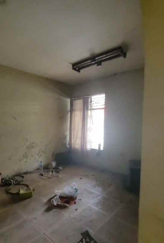 rumah di rungkut mejoyo utara listrik 3500 watt