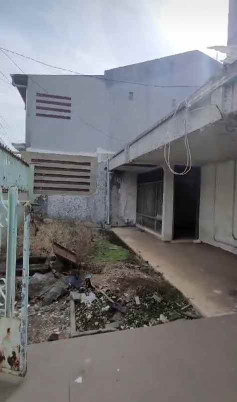 rumah di rungkut mejoyo utara listrik 3500 watt