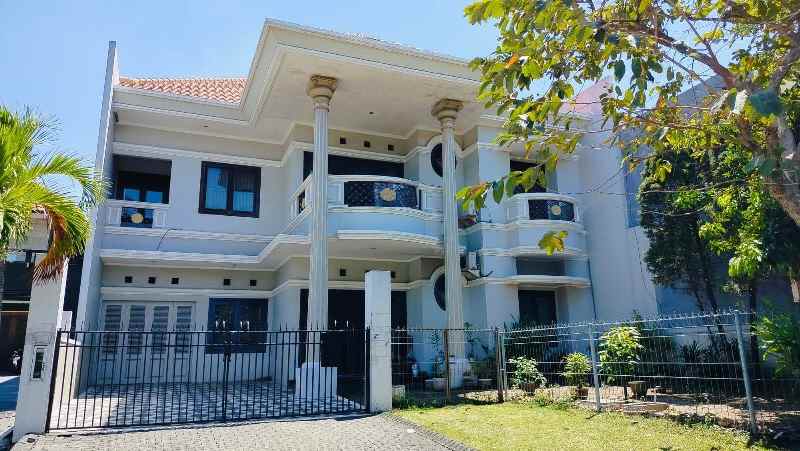 rumah dijual graha family dukuh pakis surabaya