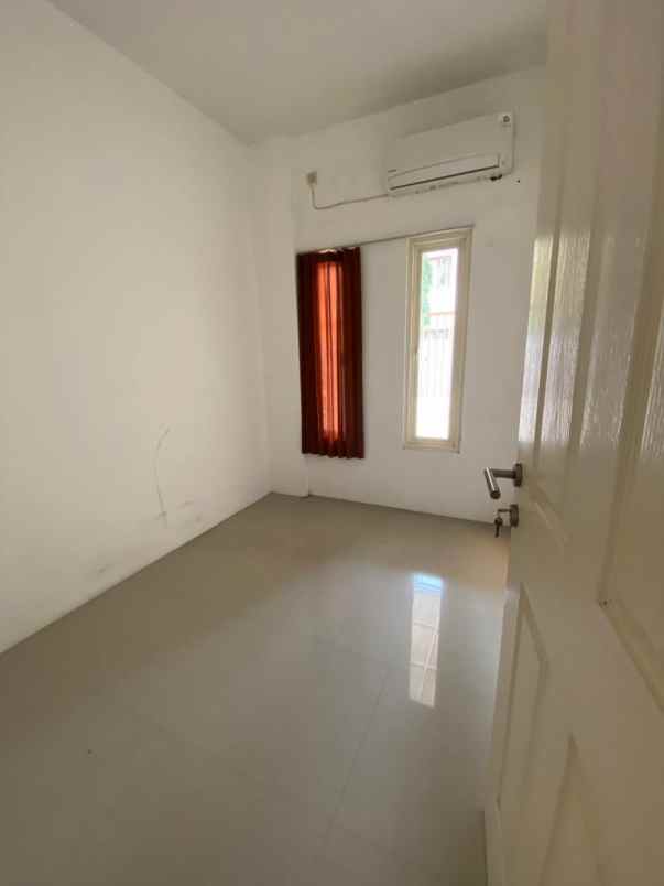 rumah dijual kutisari tenggilis mejoyo surabaya timur