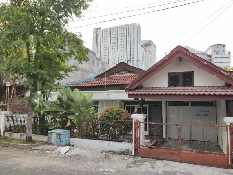 rumah disewakan baruk utara surabaya timur