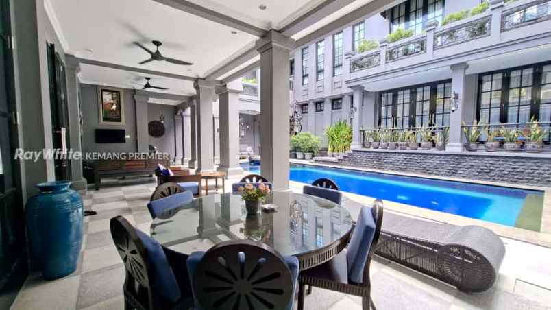 rumah disewakan di cilandak barat