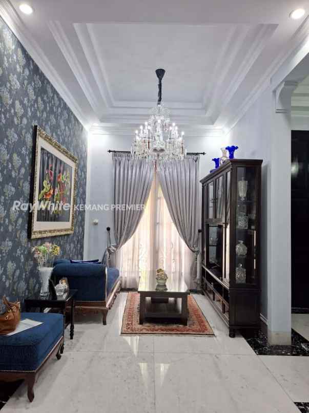 rumah disewakan di cilandak barat