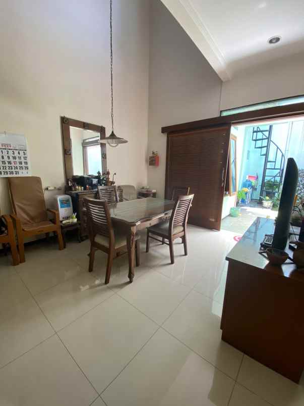 rumah full furnished buahbatu regency bandung