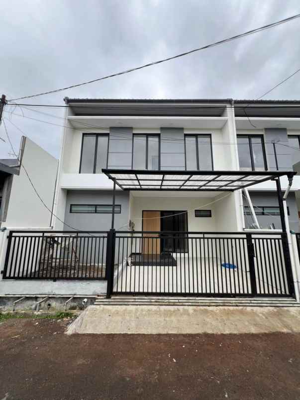 rumah gress 2 lantai jl golf arcamanik endah bandung