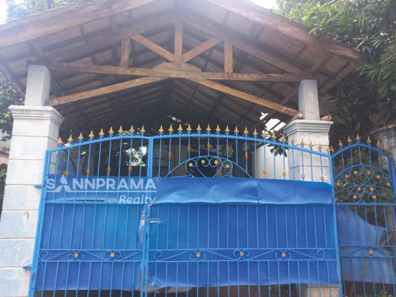 rumah hook luas di komplek bsi 2 pengasinan uchi