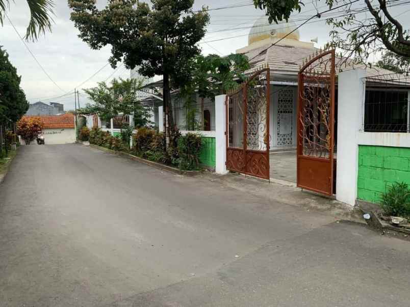 rumah jl cipadung kidul kec