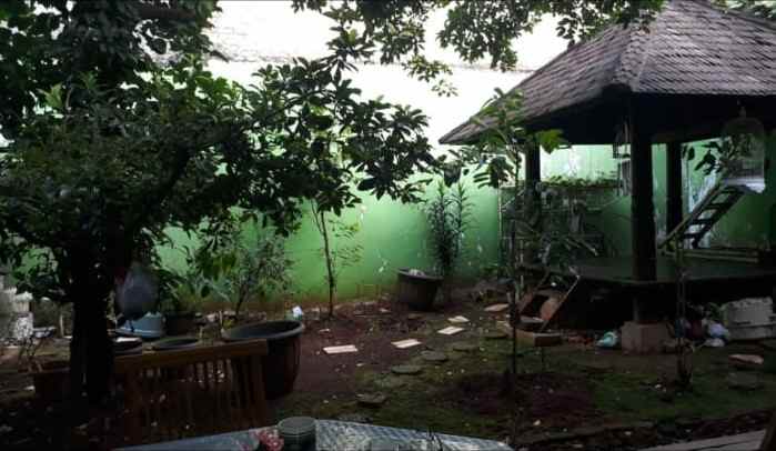 rumah jl wr supratman rengas