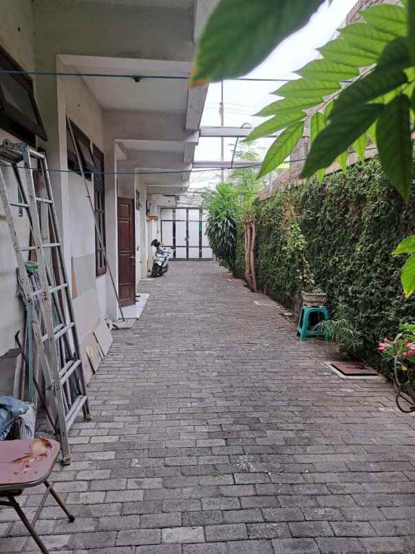 rumah kos2 an jln raya kutisari selatan