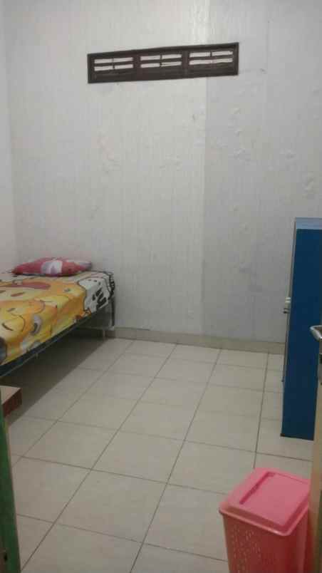 rumah kost di ngagel listrik 5 500 va