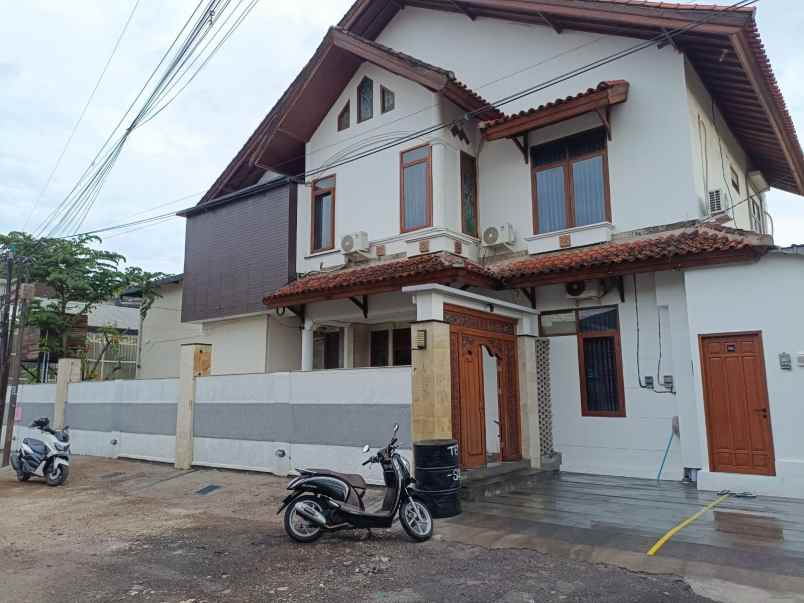 rumah kost seperti baru di penamparan gatsu barat