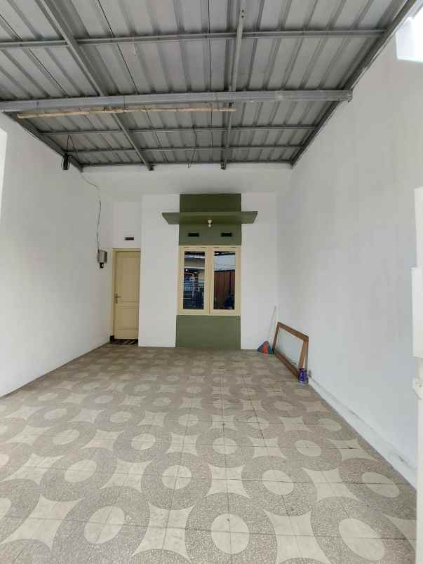 rumah kost siap huni lokasi sigura gura kota malang