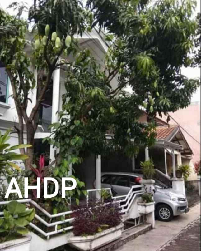 Rumah Dijual Dua Lantai Strategis Maleber Kota Bandung