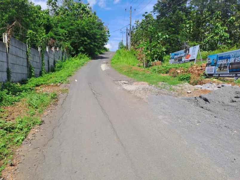 rumah mewah 2 lantai on progres siap huni di tembalang