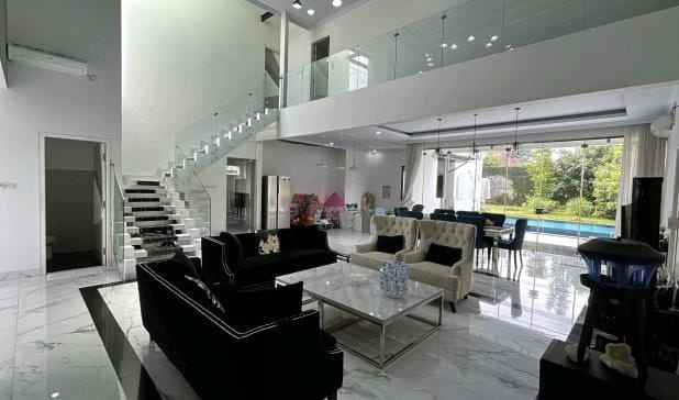 rumah mewah di kota cirebon